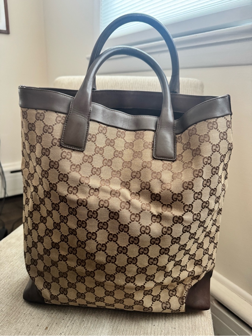 Gucci GG Canvas Tote - Picture 2 of 11